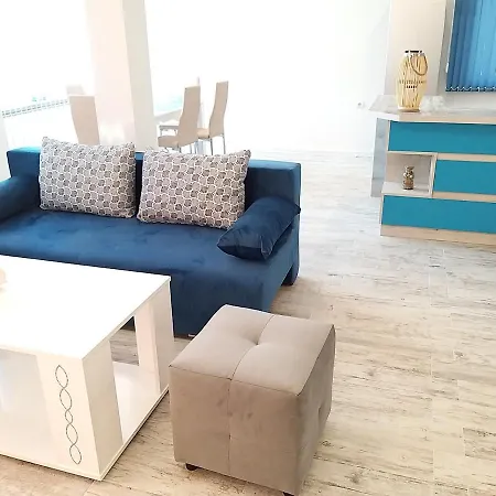 трапезица скай *